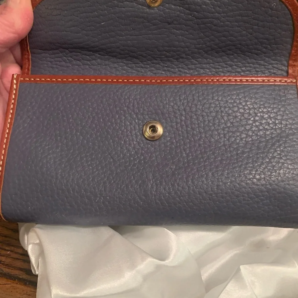 DOONEY & BOURKE AUTHENTIC SLATE BLUE WALLET - Picture 9 of 11